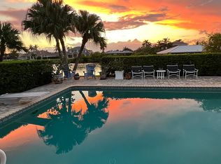 660 Cinnamon Ct, Satellite Beach, FL 32937
