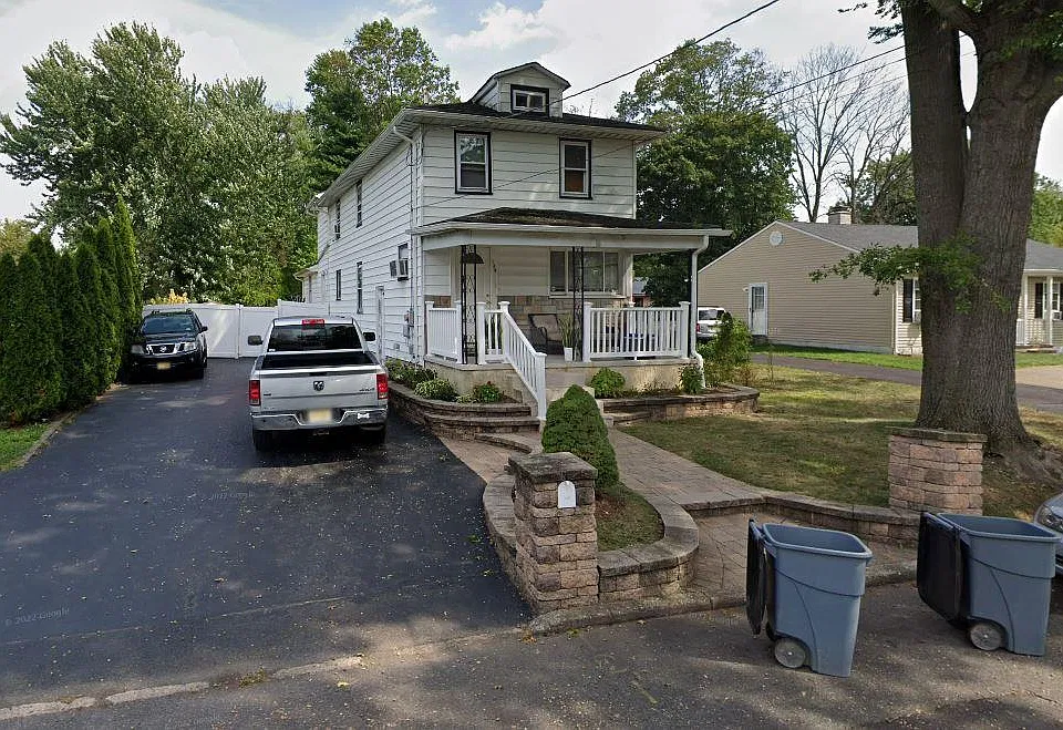 150 Louisiana Ave