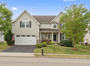 2026 Eagle Ridge Dr, Valencia, PA 16059