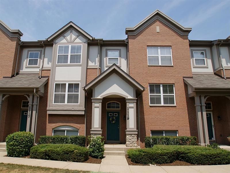 1st image of 1119 N Claremont Dr