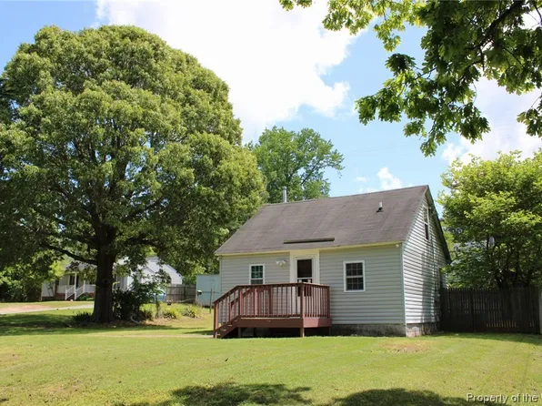 8604 Croaker Rd, Williamsburg, VA 23188