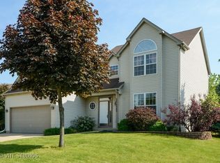25456 W Gateway Cir, Plainfield, IL 60585