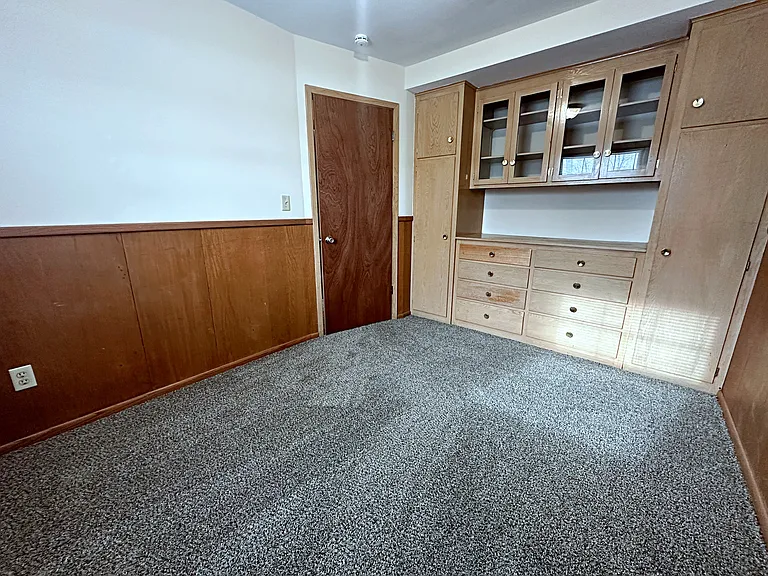 Lexlawn Apartments — Photo 24