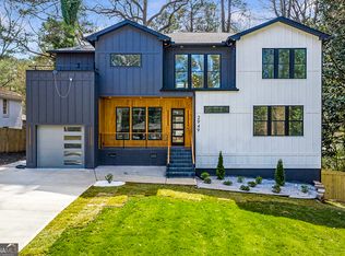 2949 Laguna Dr, Decatur, GA 30032