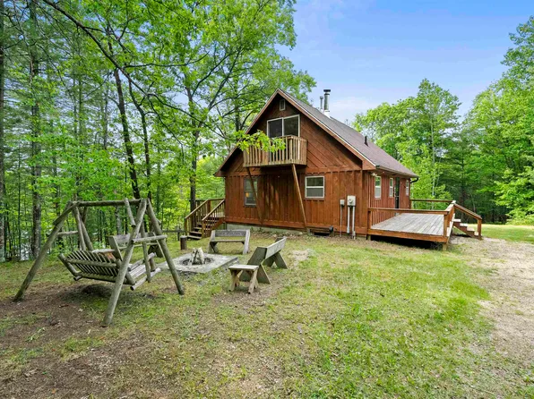 W10746 Benson Lake Rd, Amberg, WI 54102