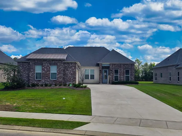 10323 Oak Colony Blvd, Baton Rouge, LA 70817