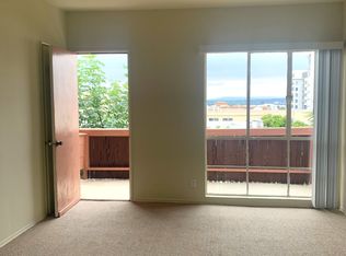 1925 Grace Ave, Los Angeles, CA 90068