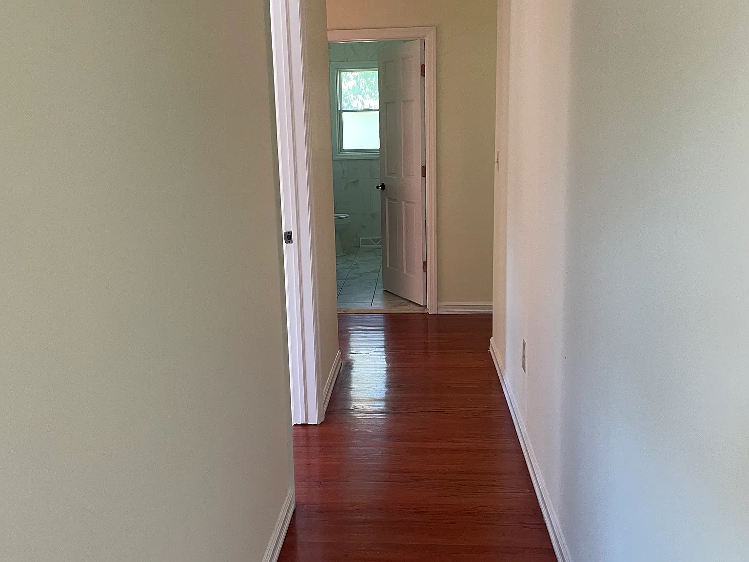3 bed, 1800 sqft, $3,700 — Photo 3