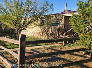198 Dawson Rd, Capitan, NM 88316