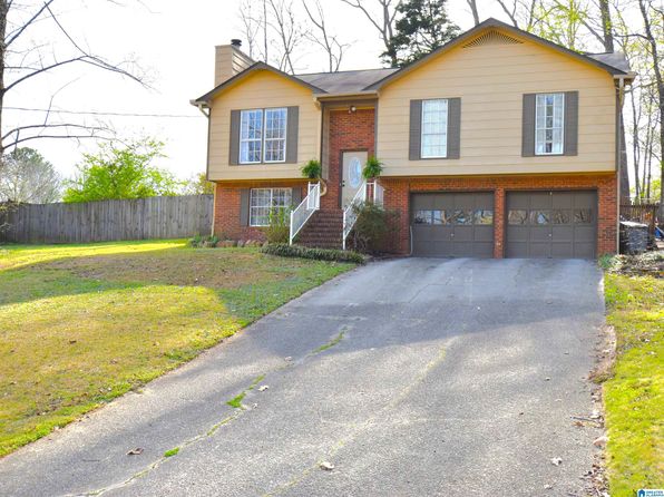 3106 Cedarbrook Ln, Trussville, AL 35173