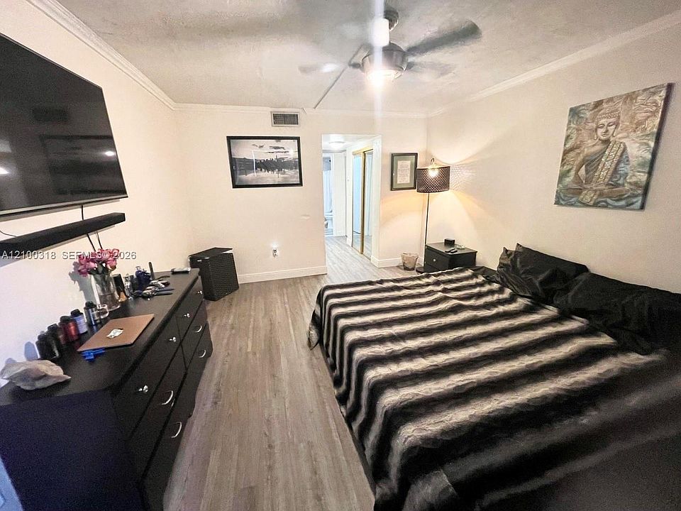 2nd image of 7100 NW 17th St APT 421