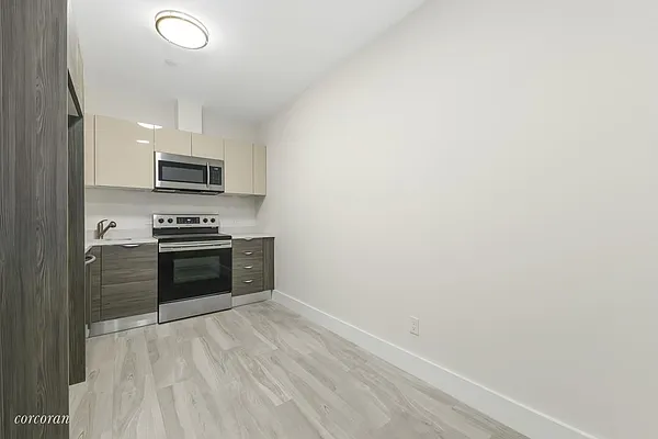 Sold by Corcoran | media 3