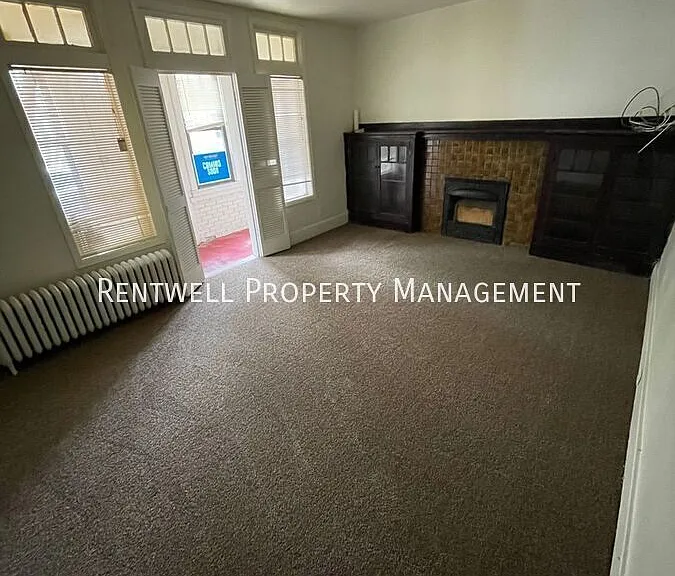 736 Franklin Ave #1 — Photo 7