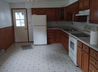 103 14th Ave, Baraboo, WI 53913