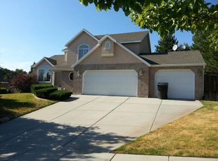 512 W 3900 N, Pleasant View, UT 84414