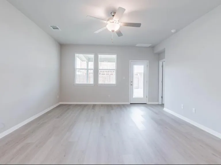 509 View Dr — Photo 14