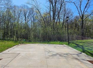 Hubbell Cir, Bedford, OH