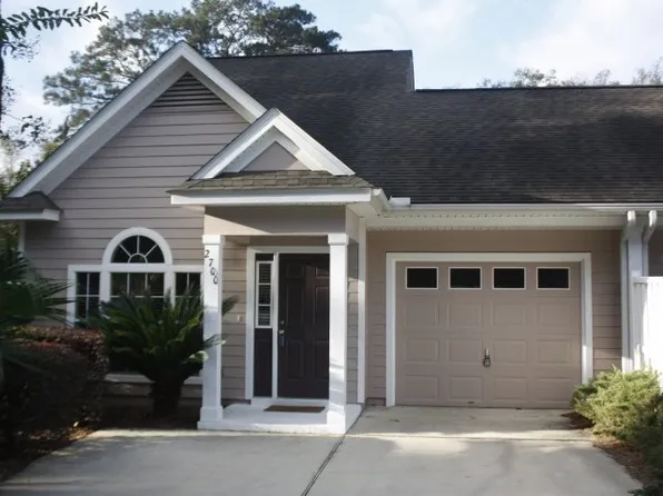2700 Laurelwood Ln, Tallahassee, FL 32308