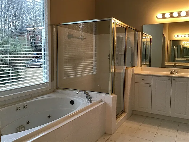 6415 Wenham Ct — Photo 11