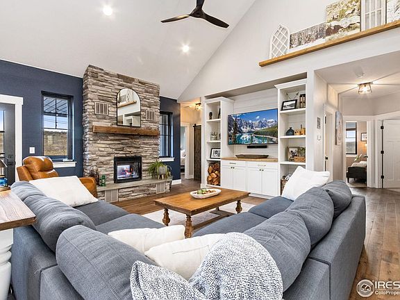 5th image of 4528 Del Colina Way