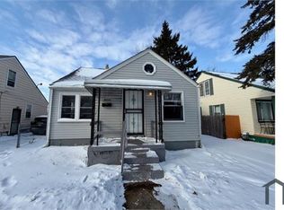 9235 Archdale St, Detroit, MI 48228