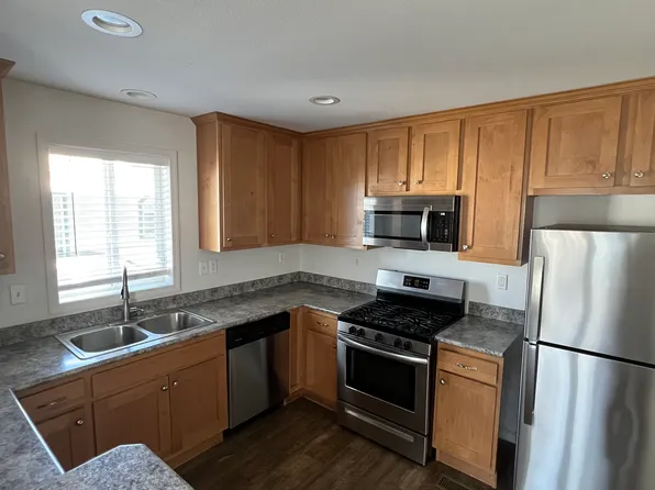 20 Russell Rd Space 136, Salinas, CA 93906