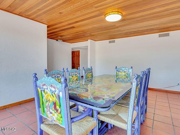 2nd image of 831 W Calle Casquilla