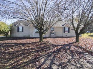 100 Oakleaf Ln, Lexington, SC 29073