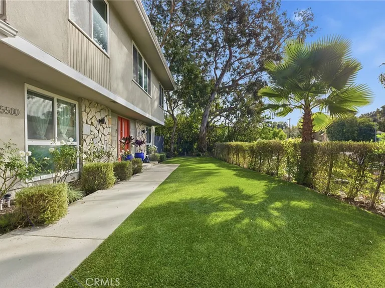 5500 Blanco Ave — Photo 3