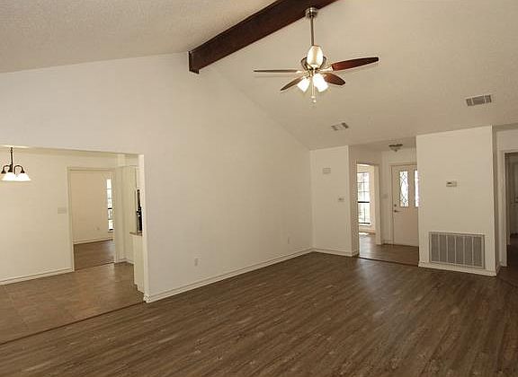 3rd image of 12505 Eagle Nest Dr