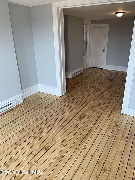 5th image of 1406 5th Avenue