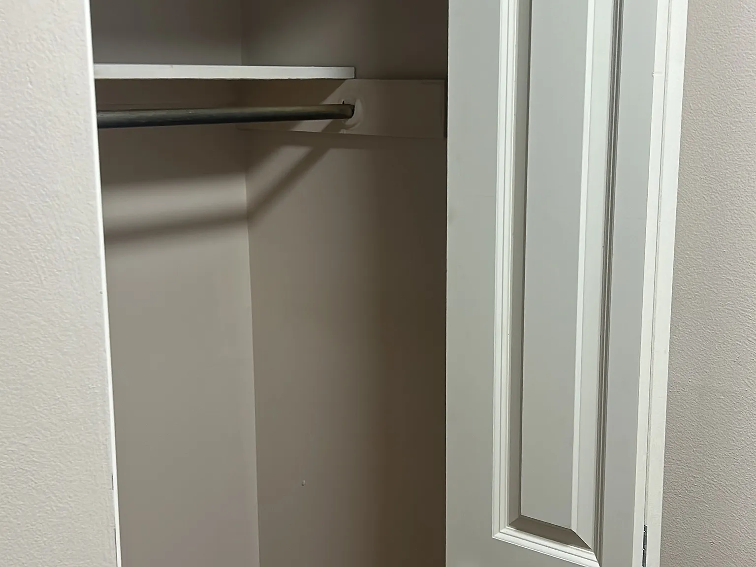 7450 Sieloff Dr — Photo 1