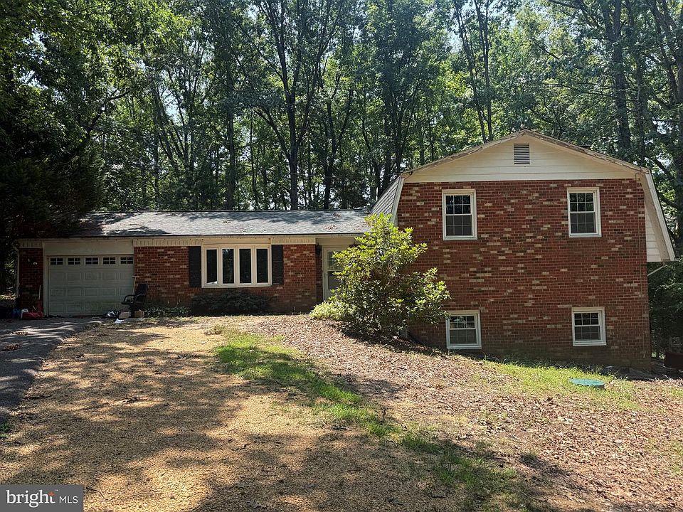 1st image of 37745 Asher Rd