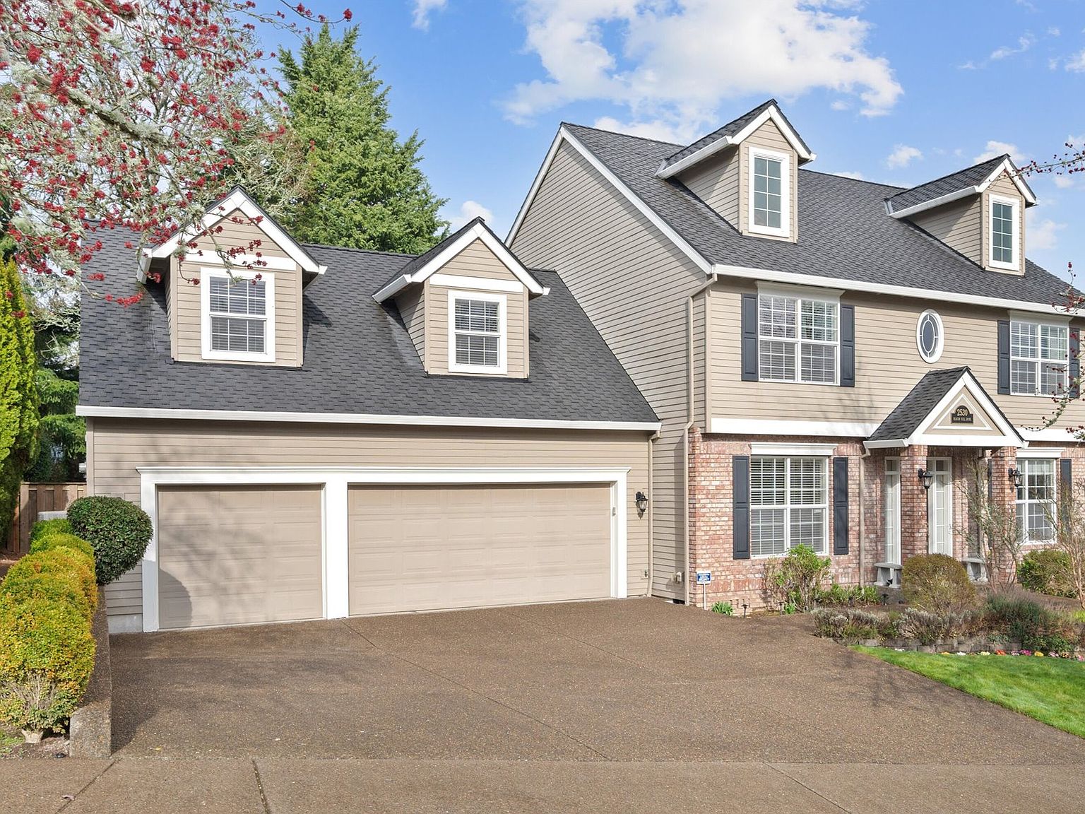 2530 Beacon Hill Dr, West Linn, OR 97068 | Zillow