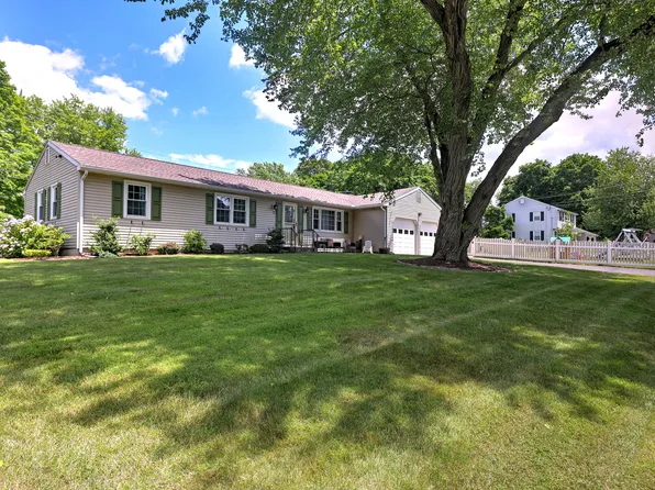 2 Seiter Hill Road, Wallingford, CT 06492