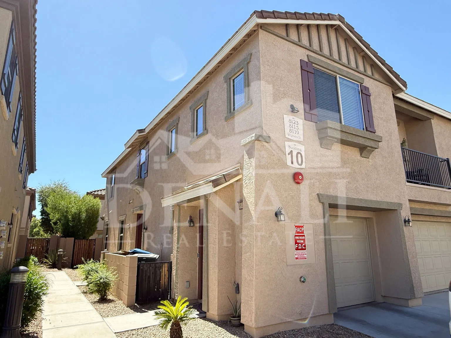2 bed, 2.0 bath, 1227 sqft, $1,695 — Photo 3
