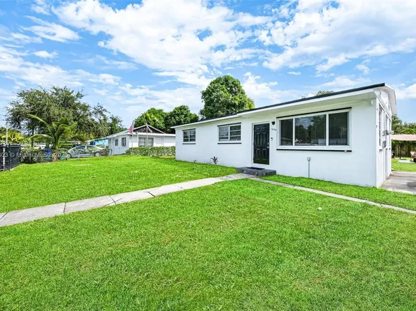 1890 NW 93rd Ter, Miami, FL 33147