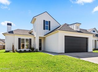 108 Easy Rock Landing Dr, Broussard, LA 70518