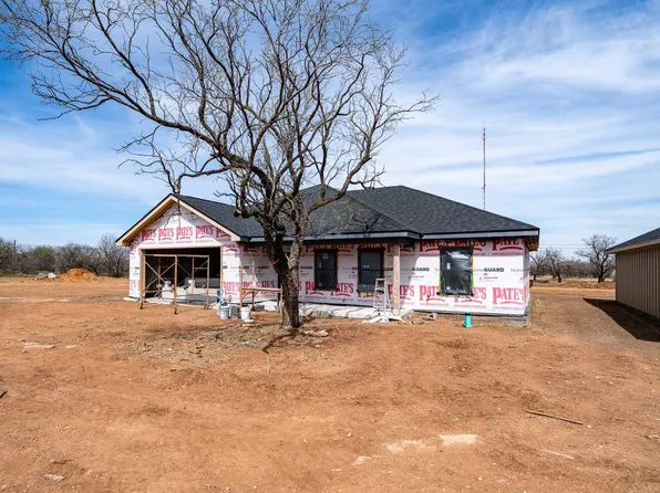 705 E Davenport, Stamford, TX 79553