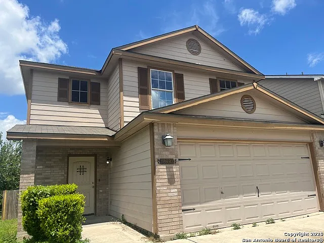 3 bed, 2.5 bath, 1808 sqft, $1,650 — Photo 2