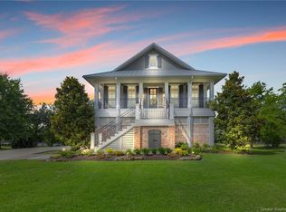 3903 River Moss Ln, Westlake, LA 70669