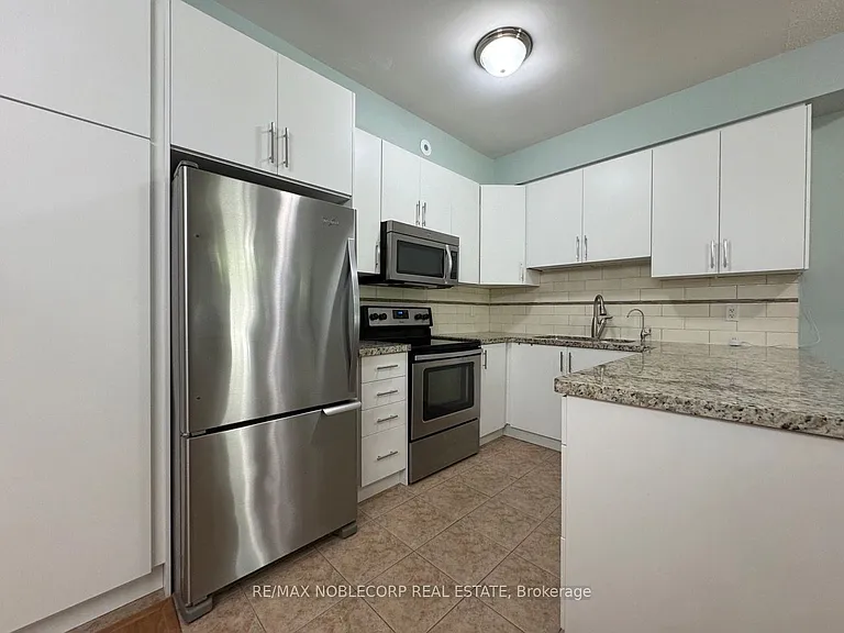 36 Gibson Ave #18 — Photo 5