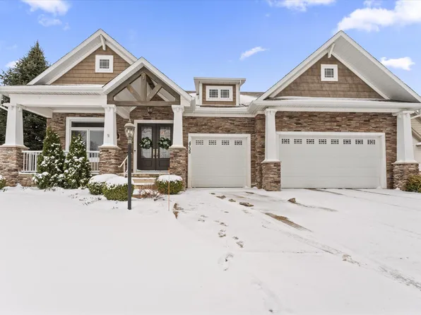 4738 Portside Dr, South Bend, IN 46628