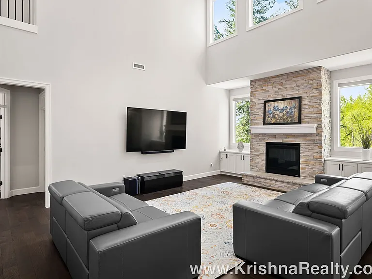 16685 NW Crossvine St — Photo 12