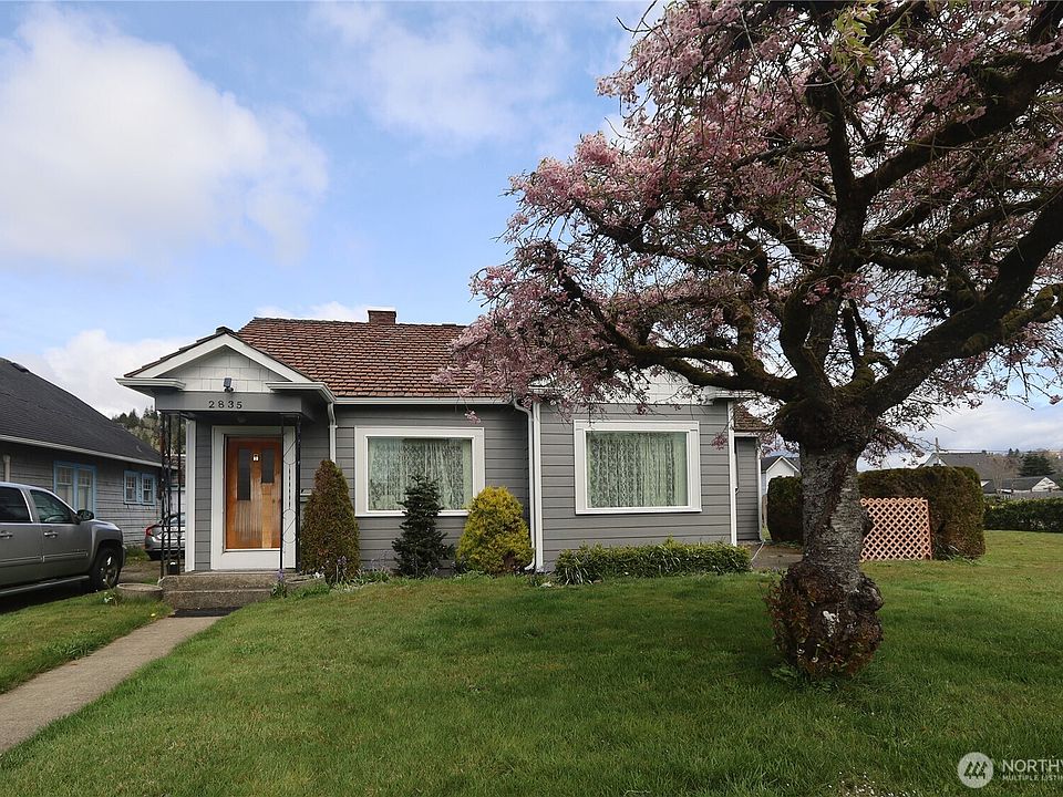 1st image of 2835 Pacific Avenue
