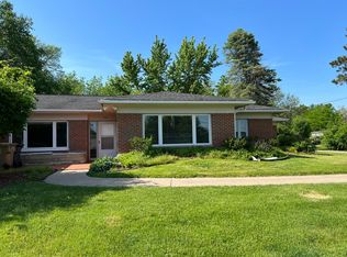 401 Holtzman Rd #401, Madison, WI 53713