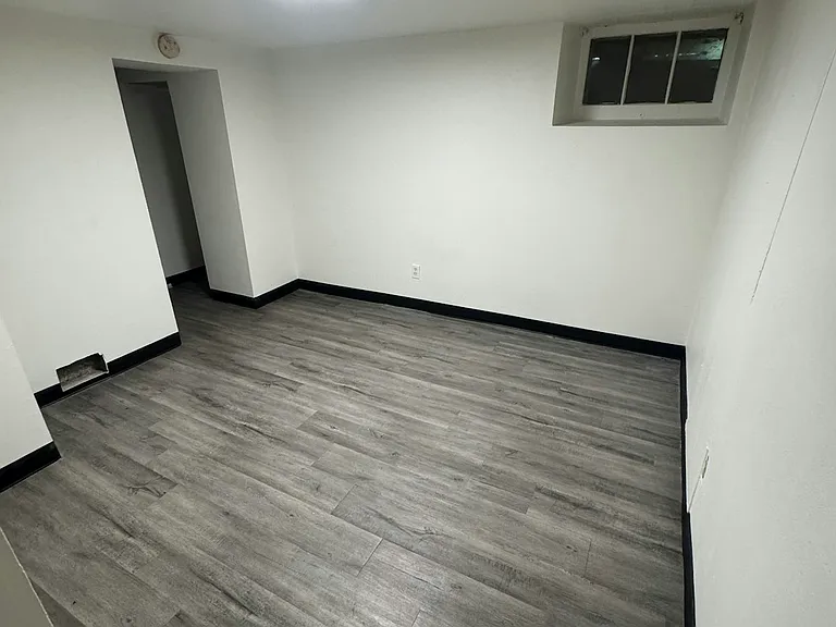 1213 Quincy St #1 — Photo 4