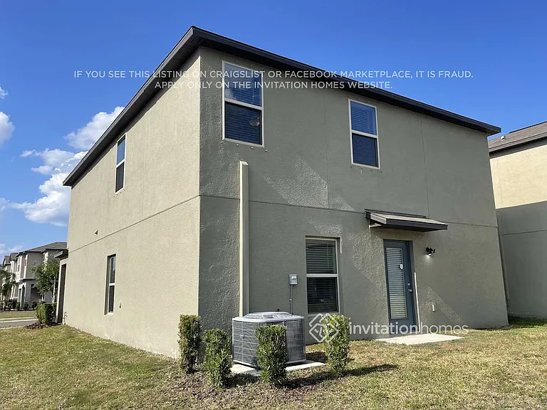 7715 Silver Berry Ct — Photo 14
