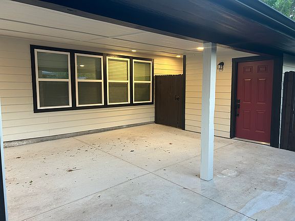 4th image of 10312 Desdemona Dr
