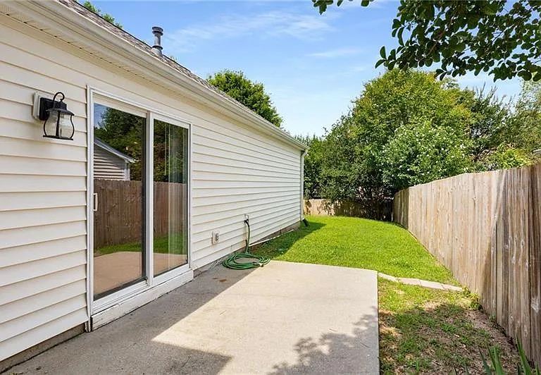 13387 Aventide Ln — Photo 23